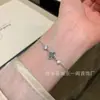 Transmisión en Vivo Suministro de Pulsera de Jadeíta Azul Natural con Incrustaciones de Plata S925, Estilo de Diseño Fresco, Beneficios para Empleadas