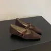 Sapatos Mary Jane de Pelo com Laço Retro Francês para Mulheres 2025 Outono e Inverno Novo Estilo Salto Grosso Elegante Versátil Sapato de Boca Rasa