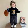 Conjunto infantil forrado em fleece, nova coleção outono/inverno 2026, calça infantil com estampa de leopardo, conjunto de duas peças, moletom casual para bebês