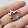 Aretes de Acero Inoxidable Pulido Espejo Remache Corazón Personalizados Estilo Punk para Hombres y Mujeres Hexagrama Cono Puntiagudo Forma de Corazón Clip para Oreja