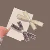 Clip de Pico de Pato con Lazo Completo de Pedrería Ultra Brillante de Lujo Ligero para Mujeres Clip para Flequillo Lateral Pinza para el Cabello Pequeña Exquisita Brillante de Gama Alta Accesorios para el Cabello