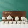 Conjunto Completo de Conjunto de Chá Kung Fu com Padrão de Rachaduras Ru Kiln e Ge Kiln para Uso no Escritório e em Casa, Incluindo Gaiwan, Bule e Caixa de Presente para Eventos Corporativos