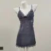 Ropa de Dormir Sexy de Verano para Mujer, Estilo Delgado con Copas, Cuello en V Profundo de Seda Helada, Atractivo Diseño de Espalda, Camisón con Tirantes de Encaje Privados