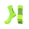 Calcetines de fútbol de entrenamiento profesionales para hombre, calcetines deportivos con planta de rizo, calcetines antideslizantes con puntos de goma, calcetines transpirables y absorbentes de sudor de media pantorrilla al por mayor