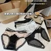 Encuentro con Hermosa Ropa Interior de Encaje Satinado 'Sexy' para Chicas sin Marcas Transpirable Bragas de Puro Deseo Caja de Explosiones