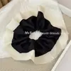 Goma para el pelo grande de encaje de doble capa estilo coreano, dulce, con un toque de alta gama, versátil para coleta, con diseño floral