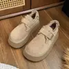 Sapatos de Algodão Birkenstock Retrô Feminino Inverno Mais Veludo 2026 Novo Slip-on Solado Grosso Aumento de Altura Cabeça Grande Sapatos de Pão Botas de Neve