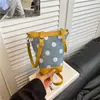 Bolsa Saco Elegante Versátil de Nicho com Bolinhas para Mulheres, Novo Modelo 2026, Bolsa de Ombro Transversal Casual de Alta Qualidade para o Dia a Dia