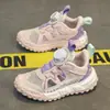 Zapatos de marco hueco para niños 2026 verano nuevo para niños viajes senderismo zapatos de malla niñas niños medianos y grandes botón giratorio
