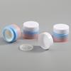 Botella de crema con degradado colorido de 15 g, paquete cosmético de prueba pequeño, material micro exfoliante, botella de crema para manos y ojos.