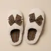 Exquisitas y vintage~Pantuflas de algodón con lazo de encaje a cuadros franceses, otoño e invierno, en una paleta de colores suave y versátil, perfectas para mujeres