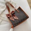 Bolsa Feminina de Grande Capacidade 2026 Nova Tendência Transfronteiriça Moda Bolsa de Ombro Bolsa Tote Celebridade da Internet Bolsa da Moda Feminina Atacado