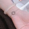 Pulsera de Moneda Redonda con Recorte de Corazón Igual al de la Sartén, Diseño Original para Mujer, Estilo Ins de Gama Alta de Nicho, No se Desvanece