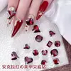 Dica de Manicure de Celebridade da Internet Joia de Diamante na Base Coração Bordô Diamante Cristais para Unhas Diamante para Unhas Vermelho Ankola