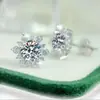 Aretes de Girasol Nuevos Aretes de Copo de Nieve de Moissanita Lujo Elegante Accesible Aguja de Plata S925 Aretes de Zirconia Listos para la Venta