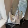 Bolsa de Tote para Viajero de Comercio Exterior para Mujer, Gran Capacidad, Nuevo Modelo 2025, Bolso de Hombro Casual de Verano de Nicho, Mochila Multifuncional