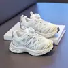 Zapatos Deportivos Infantiles 2026 Primavera/Otoño Nuevos Transpirables Niños Niñas Zapatos de Papá Botón Giratorio Ligeros Zapatos para Correr