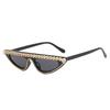 Nuevas gafas de sol para mujer 2023 moda Gafas de sol de ojo de gato de montura pequeña de moda con incrustaciones de diamantes gafas de sol de forma cóncava personalidad