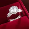 Ventas Directas de Fábrica de Anillos Redondos de Zirconia con Diseño de Girasol Modernos y de Alta Gama, Anillos de Boda Brillantes de Cobre Puro, Exclusivamente para Ventas Transfronterizas