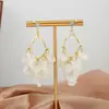 Pendientes Largos de Concha y Flor con Borlas para Mujer, Estilo Vacaciones de Verano Niche Coreano y Japonés, Pendientes de Gama Alta al por Mayor