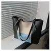 Bolsa Tote de Ombro Único Patchwork Grande Capacidade Tendência Verão 2025 Feminina Simples Estilosa Retrô para o Dia a Dia