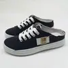Tênis de Lona para Mulheres 2026 Novo Estilo Sapatos de Solado Grosso Baixo Versão Coreana Verão Finos Versáteis Sapatos Brancos Simples para Estudantes Tênis da Moda