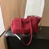 Bolsa de mano simple de nailon, ligera, gran capacidad, adecuada para ir al trabajo, elegante, versátil para salidas casuales y se puede llevar como bolso de hombro.