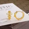 Novos Brincos de Renda Vazados com Laço de Design Exclusivo Estilo Princesa Doces Fofos Ornamentos de Orelha