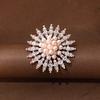 Broche de alta calidad incrustado de diamantes para mujer, hebilla para chal de seda, broche de aleación, ramillete, moda, temperamento, broche de perlas de diamantes de imitación, hebilla anti-luz