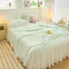 2026 Novo Modelo Classe A Saia de Cama de Seda Fria Pe Conjunto de Colcha de Verão e Tapete Refrescante Conjunto de Três Peças Conjunto de Quatro Peças