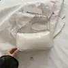 Diseño de nicho francés versión coreana versátil patrón de cocodrilo bolso baguette bolso de axila retro 2026 nuevo bolso de mano bolso de hombro