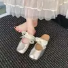 Sandalias de Verano 2025 Estilo Nuevo con Tacón Grueso y Puntera Plateada para Mujer, Perfectas para Uso en Exteriores, con Hermosas Correas de Encaje, de Moda y Elegantes, Sandalias de Suela Suave