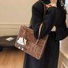 Bolso Grande Retro Popular de Invierno para Mujer 2025 Nuevo Bolso Tote de Moda con Letras Bolso de Viaje de Gran Capacidad Bolso de Hombro