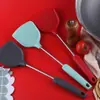 Frigideira antiaderente cabo de tubo pequeno espátula de silicone utensílios de cozinha domésticos colher de fritar cozimento anti-queimadura resistente a altas temperaturas frigideira antiaderente