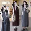 Novedad de Otoño 2026: Top de punto con volantes para maternidad + Chal floral elegante talla grande y falda de punto para maternidad