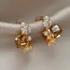 Pendientes Curvos Melard de Perlas y Pedrería Color Café, Muy Bonitos para Otoño e Invierno, Nuevos Pendientes de Cristal 2025, Aretes de Nicho
