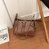 Cadena de bordado de diamantes transfronteriza de comercio exterior, nuevo modelo 2026, bolso de mano simple con cordón para el día a día, bolso de hombro cruzado para mujer