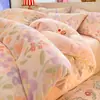 Juego de ropa de cama de cuatro piezas de terciopelo de leche, con una funda de edredón gruesa de forro polar coral de doble cara y un juego de sábanas de franela, perfecto para el invierno