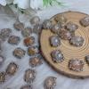 Accesorios colgantes de pulsera con diseño de caja de encaje de flor de cerezo natural con agujeros