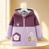 Ropa exterior impermeable y resistente a las manchas para niños, elegante abrigo de otoño e invierno, tallas mediana y grande, chaqueta de algodón con cremallera, adecuada para usar sobre la ropa