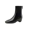 Botas de moda para mujer 2026 otoño e invierno nuevo diseño de nicho botines punta cuadrada retro cómodas adelgazantes botas de montar