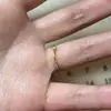 Anillo de Zirconita con Forma de V y Destello Estilo Little Red Book para Mujer, Elegante, Sencillo y Exquisito Anillo, Diseño de Lujo Accesible de Nicho, Sofisticado