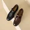Sapatos de Couro Estilo Academia para Mulheres, Novo Modelo Outono 2026, Sapatos Mary Jane com Tira em T e Salto Médio Robusto, Sapatos com Tira em T