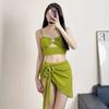 Traje de baño de tres piezas de lujo ligero de alta gama, sexy, de diosa, para pecho pequeño, conservador, con falda dividida, para vacaciones en aguas termales, traje de baño para mujer