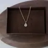 Collar Colgante de Gota de Agua de Circonita Pura Brillante para Mujer, Chapado en Plata de Ley 925 con Oro de 18 Quilates, Lujo Ligero, Sencillo, Exquisito, Cadena Versátil para Clavícula