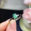 Anillo de esmeralda natural apertura principal piedra preciosa 4x 6 mm directo de fábrica venta al por mayor gema natural soporte de inspección
