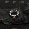 Anillo de Escamas de Dragón con Patrón de Hierba Tang a Juego de Colores Oro y Plata para Mujer, Diseño de Nicho de Apertura, Lujo Ligero de Alta Gama, Versátil, Moderno, Anillo Personalizado