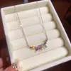 Pulsera Colgante Flor de Trébol con Circonita de Perla Moda para el Trabajo Pulsera Lujo Ligero Joyería Fina de Alta Gama para Mujer Venta al por Mayor