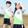 2023 nuevo verano ropa de clase de escuela primaria jardín de infantes ropa de jardín traje de manga corta de verano estilo universitario graduación escuela para niños