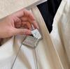 Bolsa Tejida de la Edad Media Collar Largo para Mujer 2024 Nuevo Cadena de Lana de Gama Alta Accesorios de Nicho Versátiles
